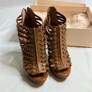 BCBGENERATION Women’s Toffee BG-Maxwell Heels Open Toe Platform Size 6